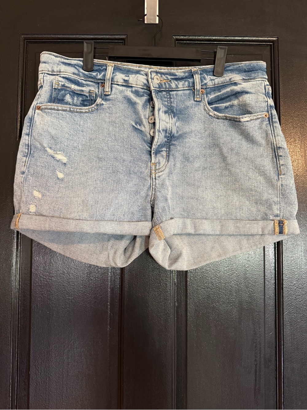 Old Navy Light Wash Denim Cuffed Women’s Shorts